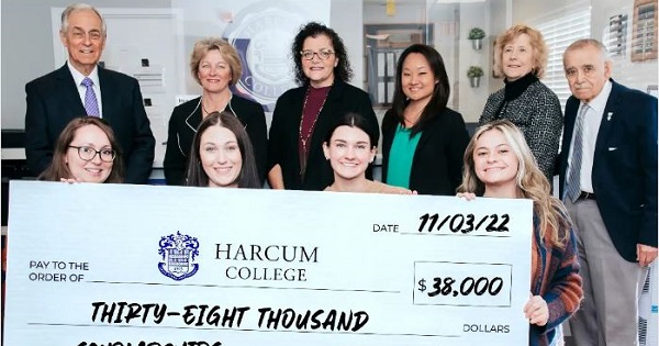 Harcum College Delta Dental Foundation Awards Scholarships