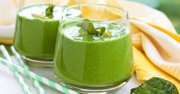Green vanilla mint smoothie | Delta Dental