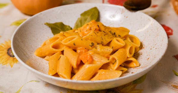Slow-cooker butternut squash pasta | Delta Dental