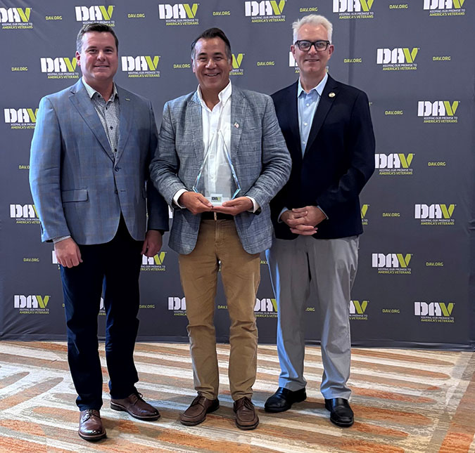 Doug Schobel, Senior Market Outreach Representative, represented Delta Dental at the Disabled American Veterans (DAV) Partner of the Year ceremony. Shown here with Barry Jesinoski (DAV National Adjutant) and Coleman Nee (DAV National Commander).